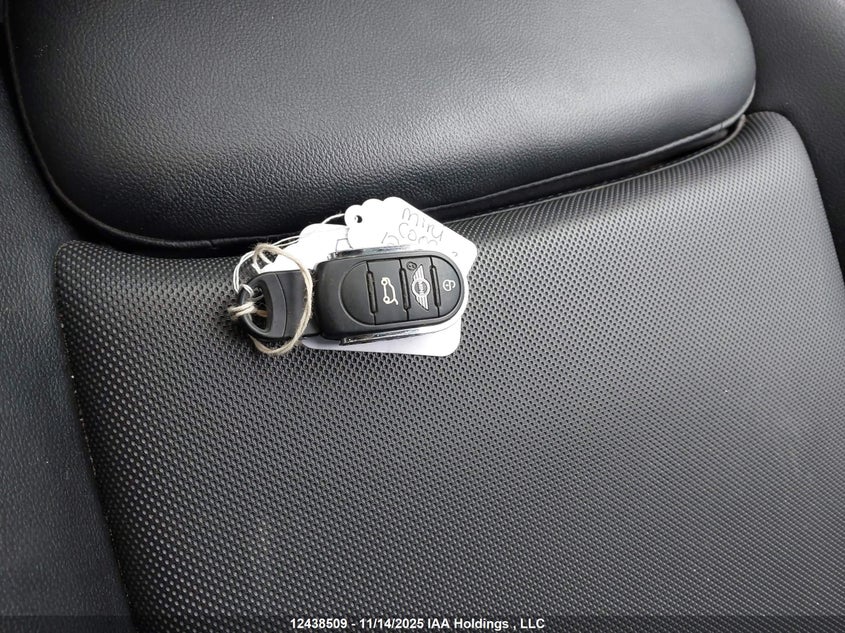 2015 Mini 3 Door Cooper S VIN: WMWXP7C5XF2A36477 Lot: 12438509