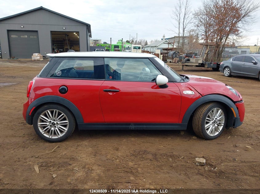 2015 Mini 3 Door Cooper S VIN: WMWXP7C5XF2A36477 Lot: 12438509