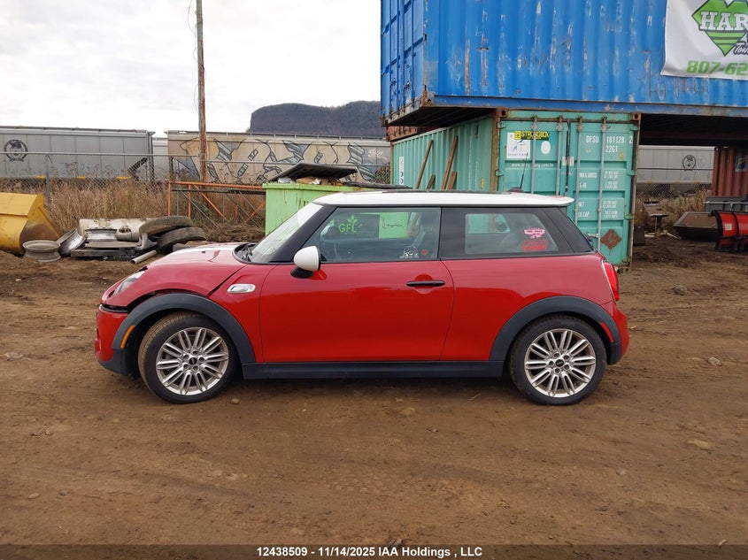 2015 Mini 3 Door Cooper S VIN: WMWXP7C5XF2A36477 Lot: 12438509