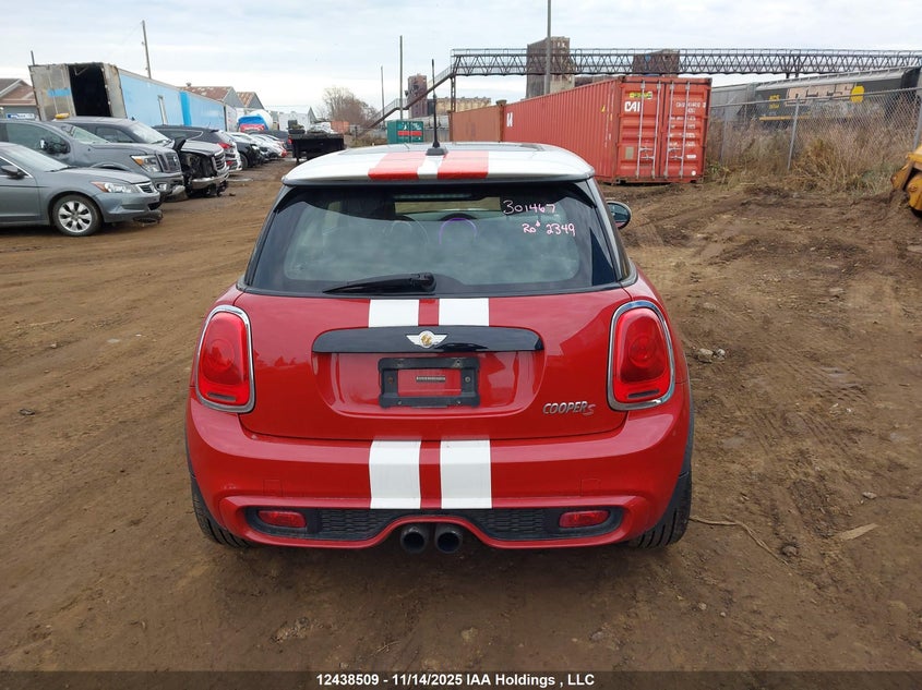 2015 Mini 3 Door Cooper S VIN: WMWXP7C5XF2A36477 Lot: 12438509