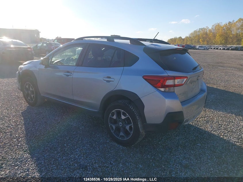 JF2GTAAC4JH328675 2018 SUBARU XV photo no. 3