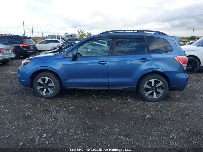 JF2SJEJC0JH592127 2018 SUBARU FORESTER photo no. 14