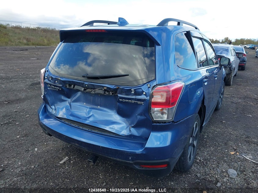 JF2SJEJC0JH592127 2018 SUBARU FORESTER photo no. 4