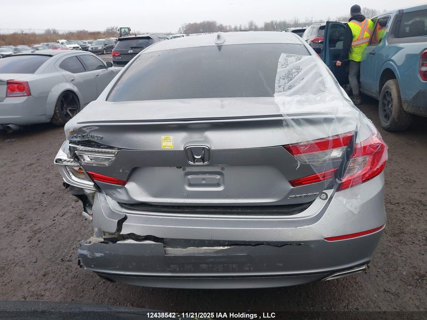 1HGCV1F35JA811716 2018 HONDA ACCORD photo no. 16
