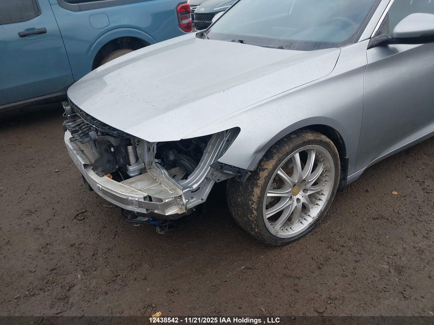 1HGCV1F35JA811716 2018 HONDA ACCORD photo no. 6