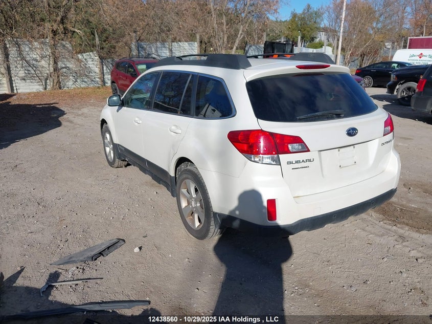 2014 Subaru Outback 2.5I Premium VIN: 4S4BRGDC2E1279203 Lot: 12438560