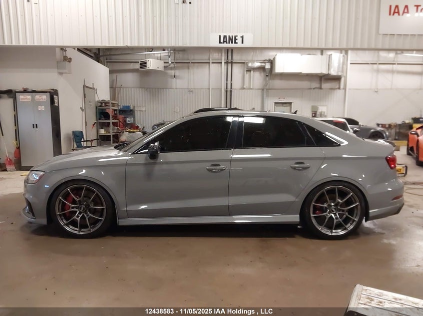 WUABWGFF8KA901452 2019 AUDI RS3 photo no. 14