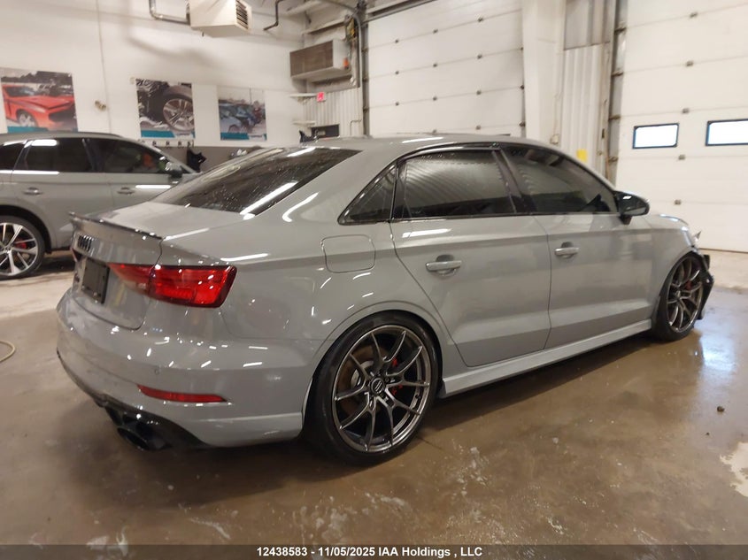 WUABWGFF8KA901452 2019 AUDI RS3 photo no. 4