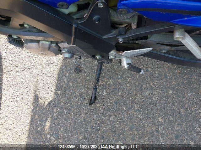 JS1GT76A352103921 2005 SUZUKI GSX-R photo no. 10