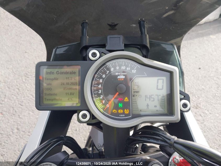 2017 Ktm 1290 Super Duke Gt VIN: VBKV69400HM954060 Lot: 12438601