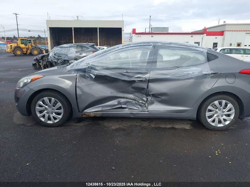 5NPDH4AE8BH042644 2011 HYUNDAI ELANTRA photo no. 6