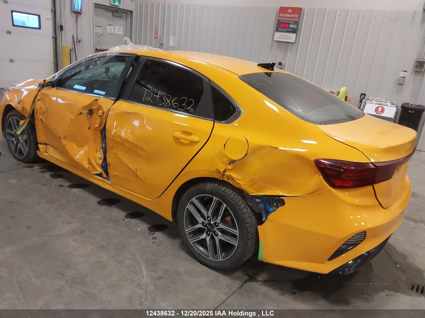 3KPF34AD1PE547032 2023 KIA FORTE photo no. 12