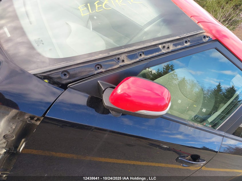 KNDJP3AE9K7037148 2019 KIA SOUL EV photo no. 22