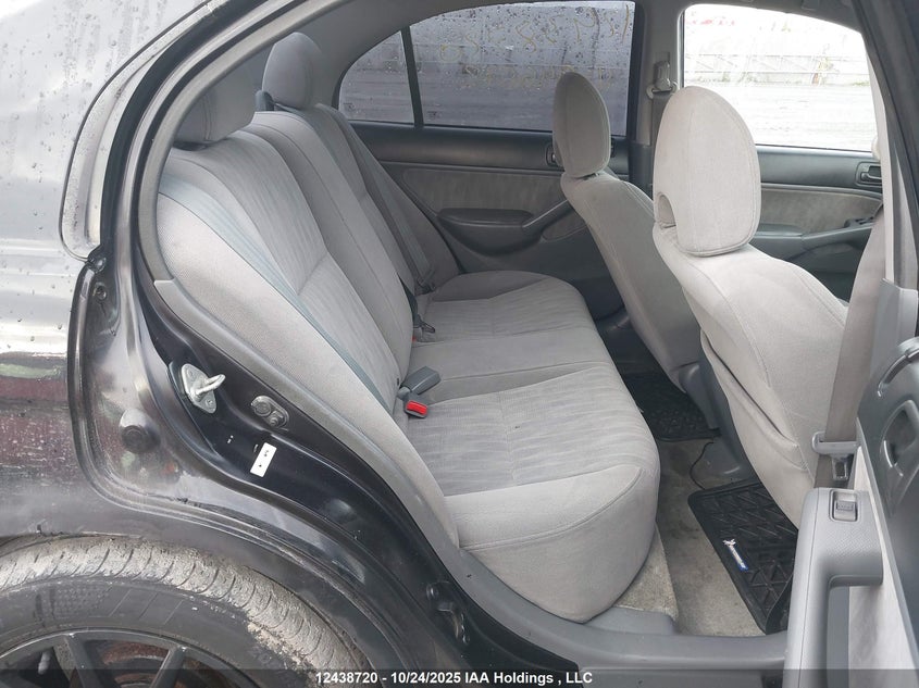 2003 Honda Civic VIN: 2HGES16663H946672 Lot: 12438720