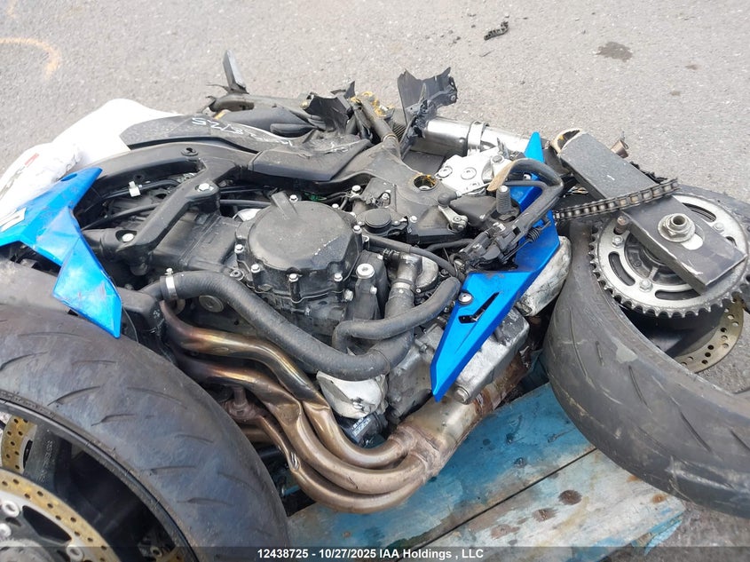 JS1GR7NA8F2101518 2015 SUZUKI GSX-S photo no. 9