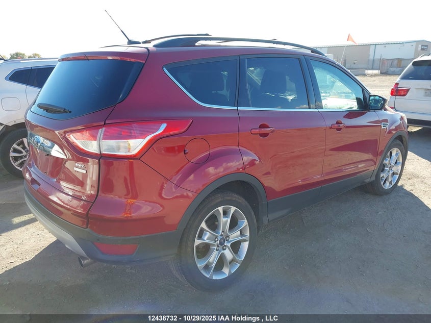 1FMCU9H90DUA49573 2013 FORD ESCAPE photo no. 4