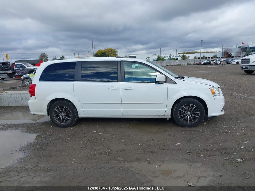 2C4RDGBG4HR718649 2017 DODGE CARAVAN photo no. 13