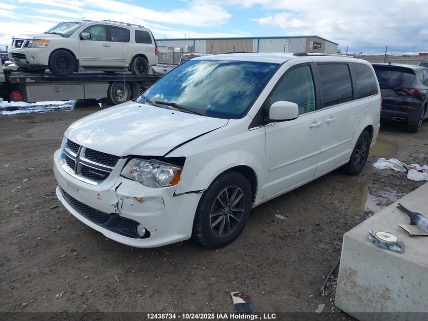 2C4RDGBG4HR718649 2017 DODGE CARAVAN photo no. 2