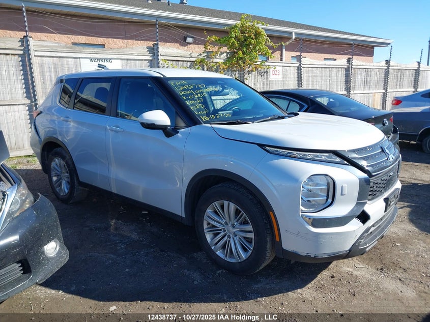 2024 Mitsubishi Outlander Es VIN: JA4J4UA84RZ612810 Lot: 12438737