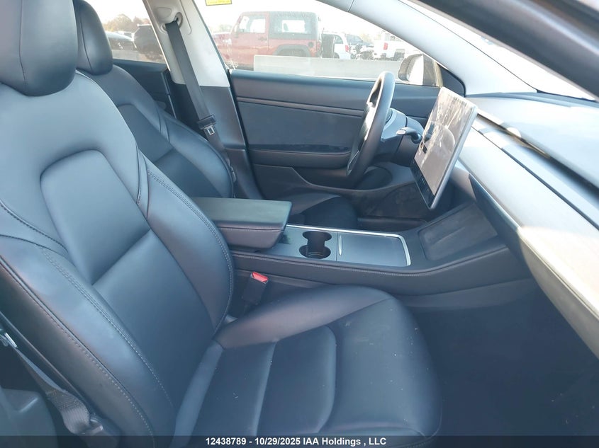 5YJ3E1EA2MF838608 2021 TESLA MODEL 3 photo no. 5