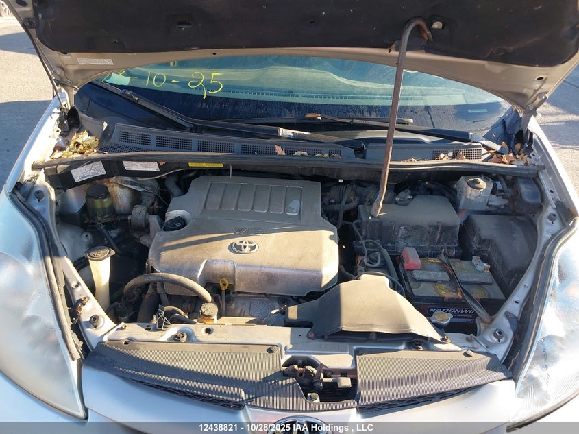 5TDBK4CCXAS028838 2010 TOYOTA SIENNA photo no. 10