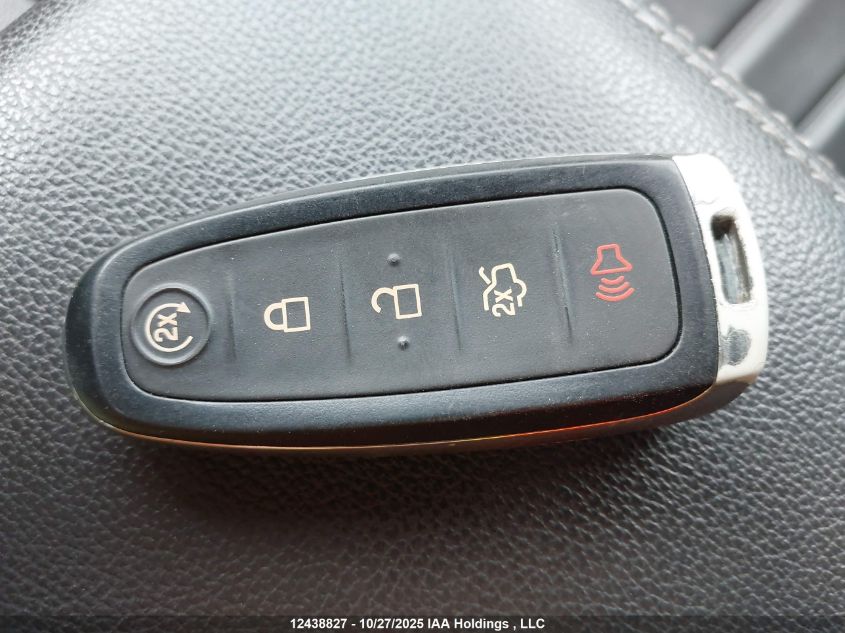 2019 Ford Escape Sel VIN: 1FMCU9HD4KUC10640 Lot: 12438827