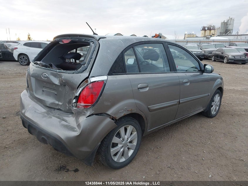 KNADH5A3XA6706047 2010 KIA RIO photo no. 4