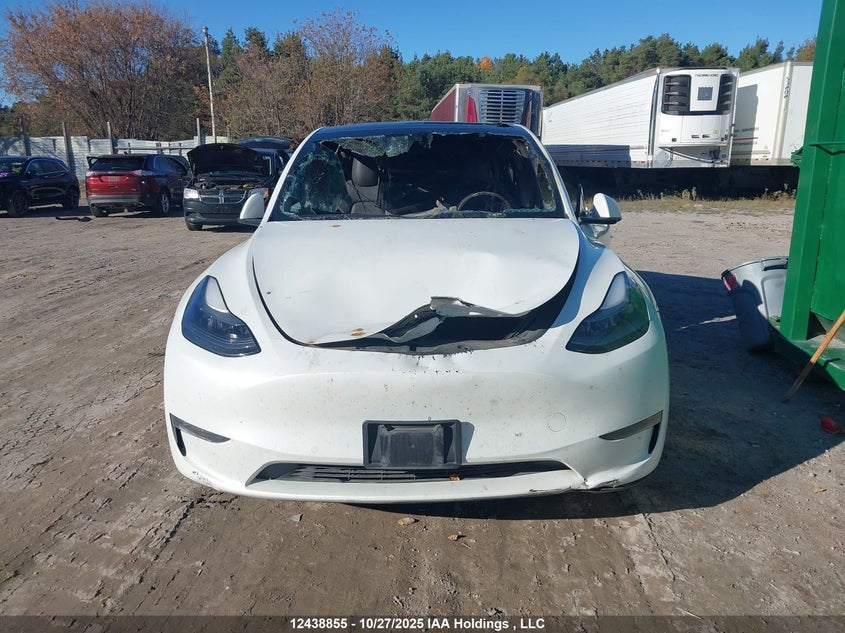 7SAYGDEF7NF500073 2022 TESLA MODEL Y photo no. 11