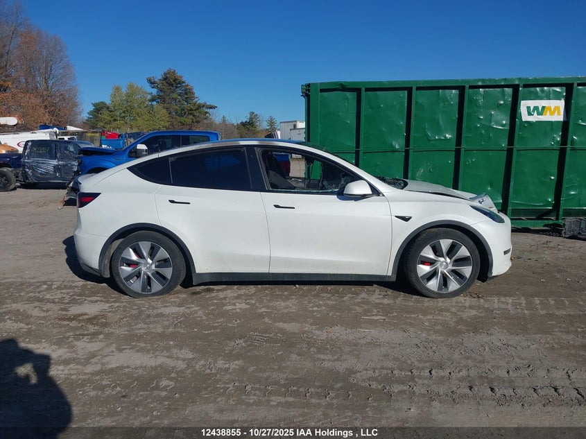 7SAYGDEF7NF500073 2022 TESLA MODEL Y photo no. 12