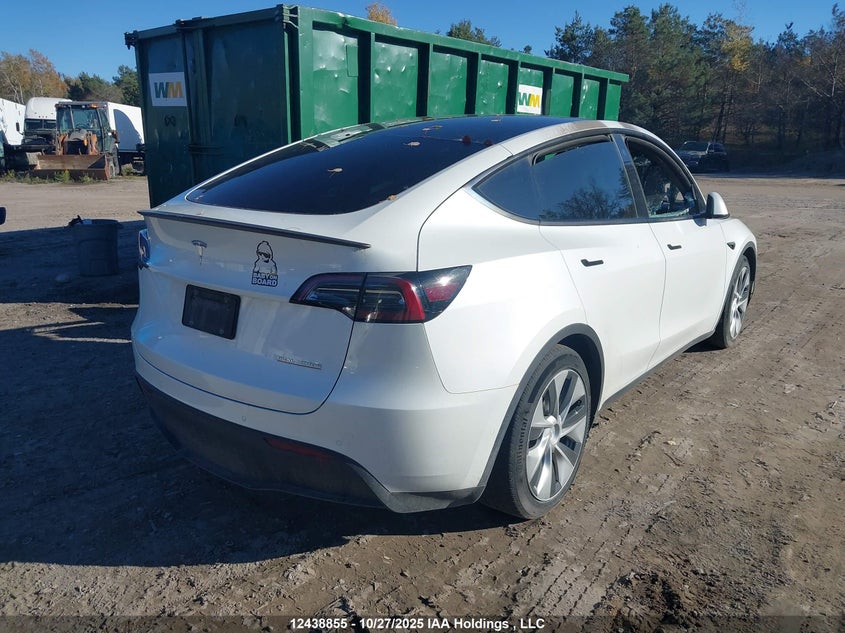 7SAYGDEF7NF500073 2022 TESLA MODEL Y photo no. 4