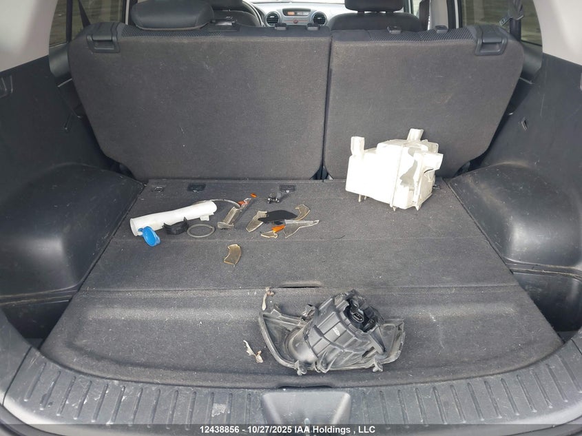 KNAHH8A65C7411254 2012 KIA RONDO photo no. 12