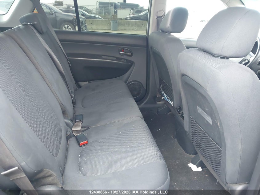 KNAHH8A65C7411254 2012 KIA RONDO photo no. 8