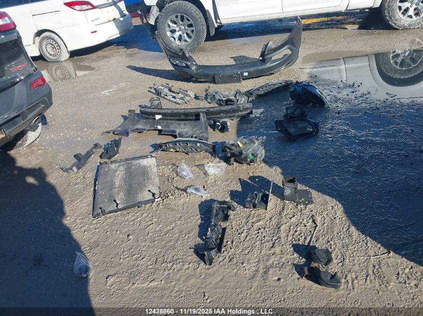 2015 Jeep Cherokee Trailhawk VIN: 1C4PJMBSXFW724253 Lot: 12438860