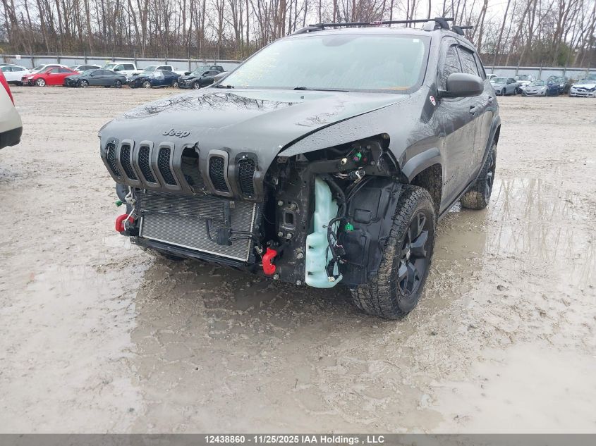 2015 Jeep Cherokee Trailhawk VIN: 1C4PJMBSXFW724253 Lot: 12438860