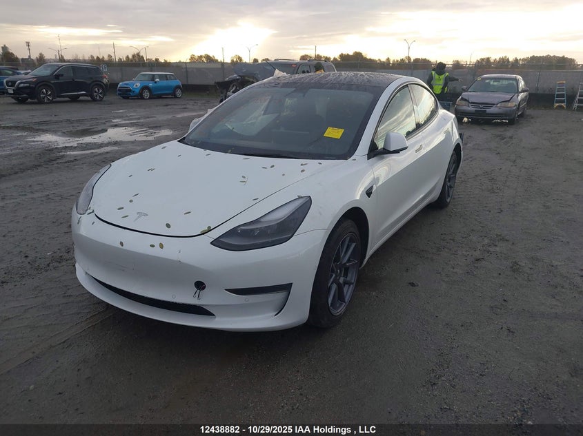 5YJ3E1EA9NF351357 2022 TESLA MODEL 3 photo no. 2