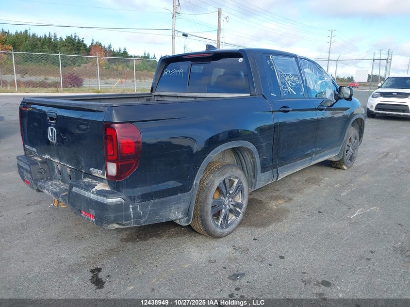 5FPYK3F15JB501152 2018 HONDA RIDGELINE photo no. 4