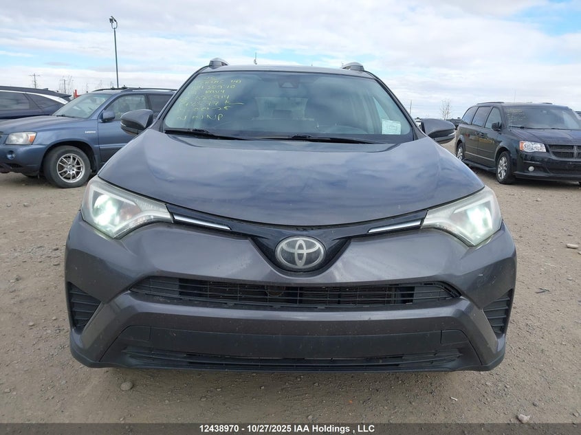 2017 Toyota Rav4 Le VIN: 2T3BFREV4HW625914 Lot: 12438970