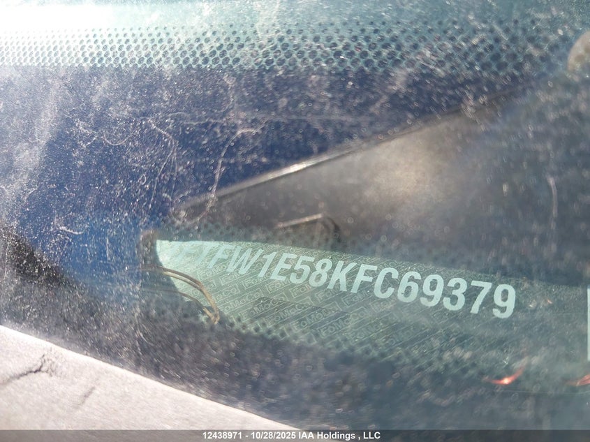 1FTFW1E58KFC69379 2019 FORD F-150 photo no. 18