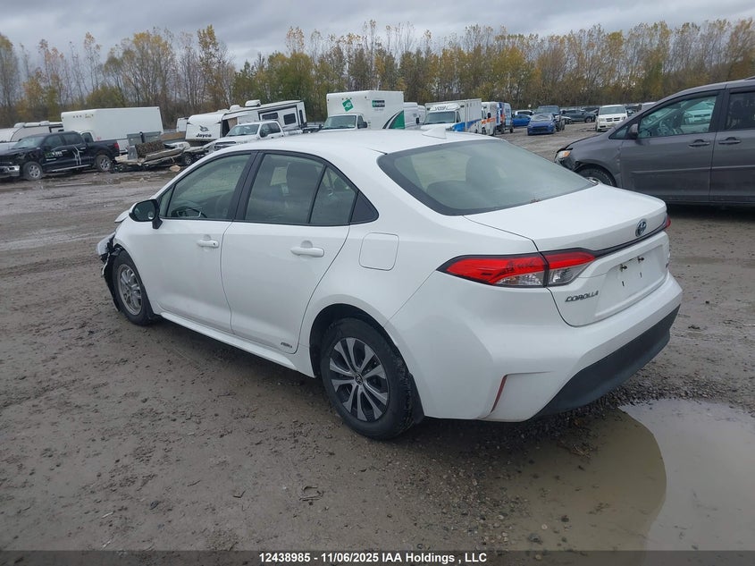 JTDBDMHE7PJ000585 2023 TOYOTA COROLLA photo no. 3