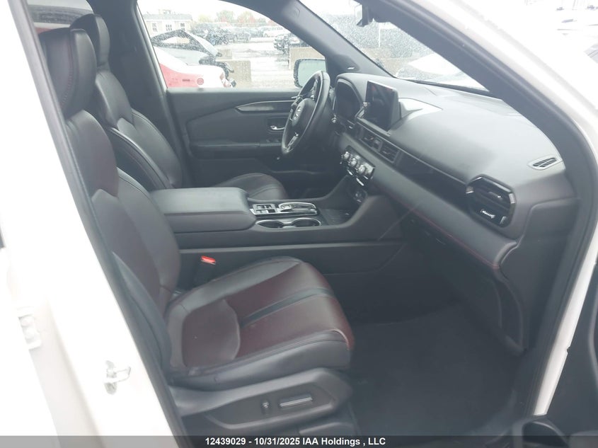 5FNYG1H88PB502829 2023 HONDA PILOT photo no. 5