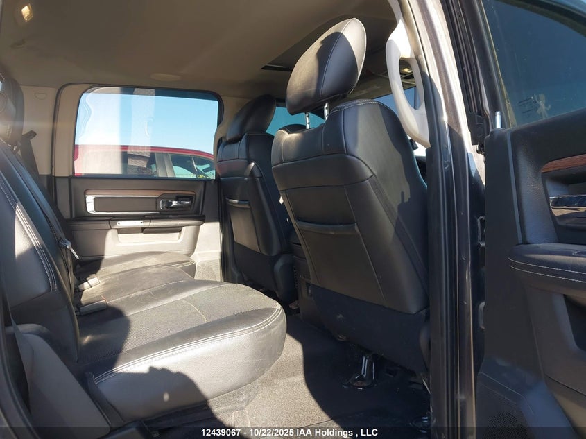 2017 Ram 1500 Laramie VIN: 1C6RR7NT1HS840885 Lot: 12439067