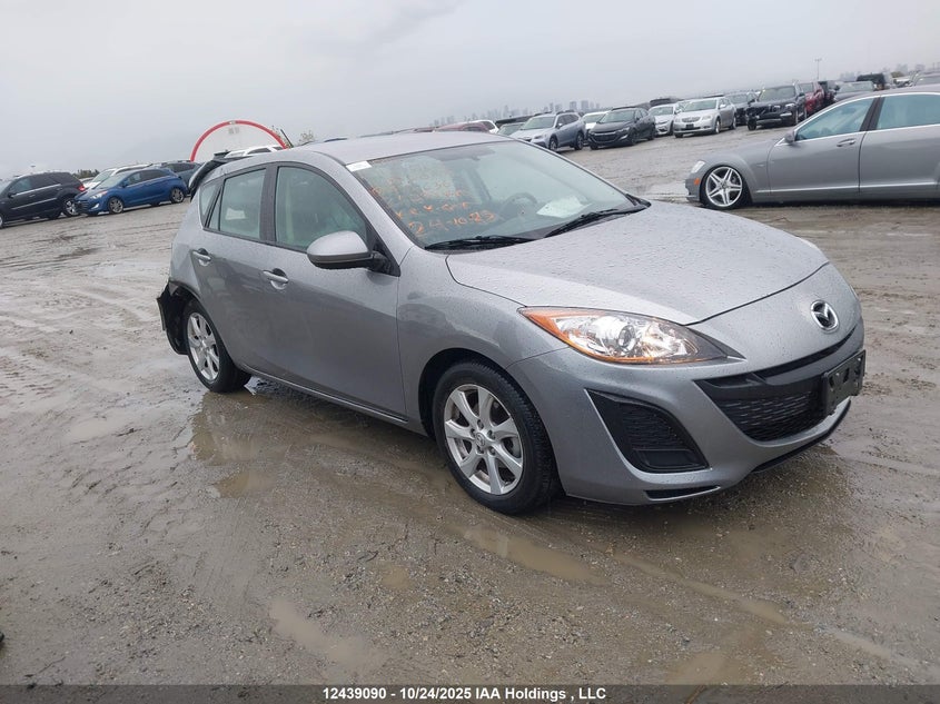 JM1BL1KF9B1457636 2011 Mazda Mazda3 auction photo 1