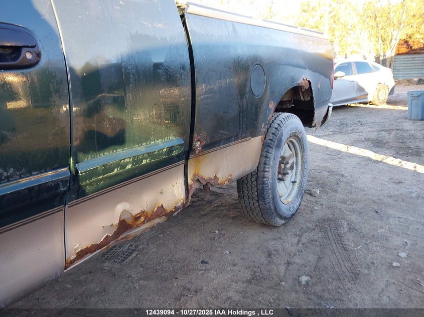 2004 Ford F-150 Heritage Classic VIN: 2FTRX18W54CA89337 Lot: 12439094