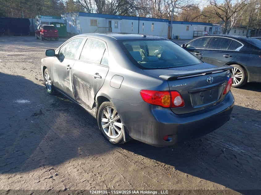 2T1BU4EE8AC295137 2010 TOYOTA COROLLA photo no. 3