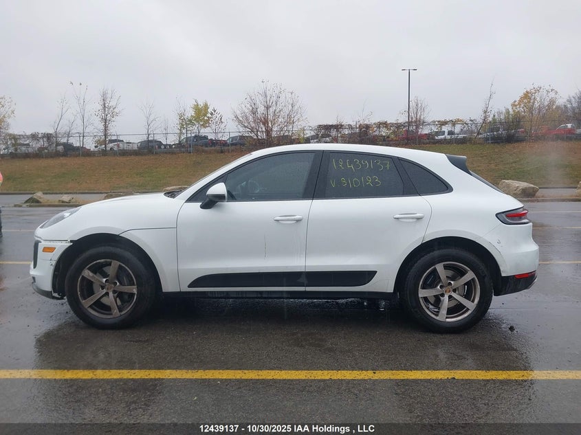 WP1AA2A52MLB10123 2021 PORSCHE MACAN photo no. 13
