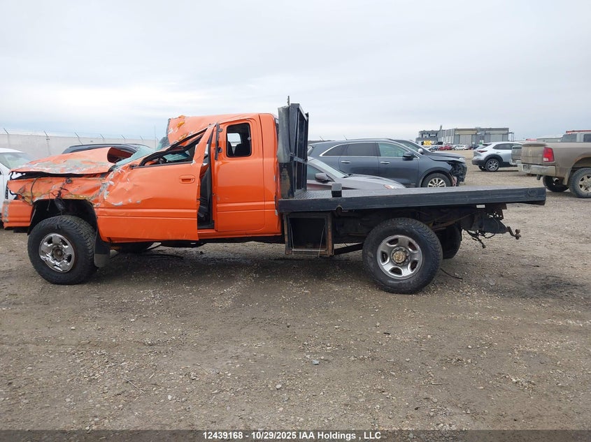 3B7HC13YXTM130547 1996 DODGE RAM photo no. 13