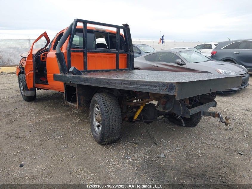 3B7HC13YXTM130547 1996 DODGE RAM photo no. 3