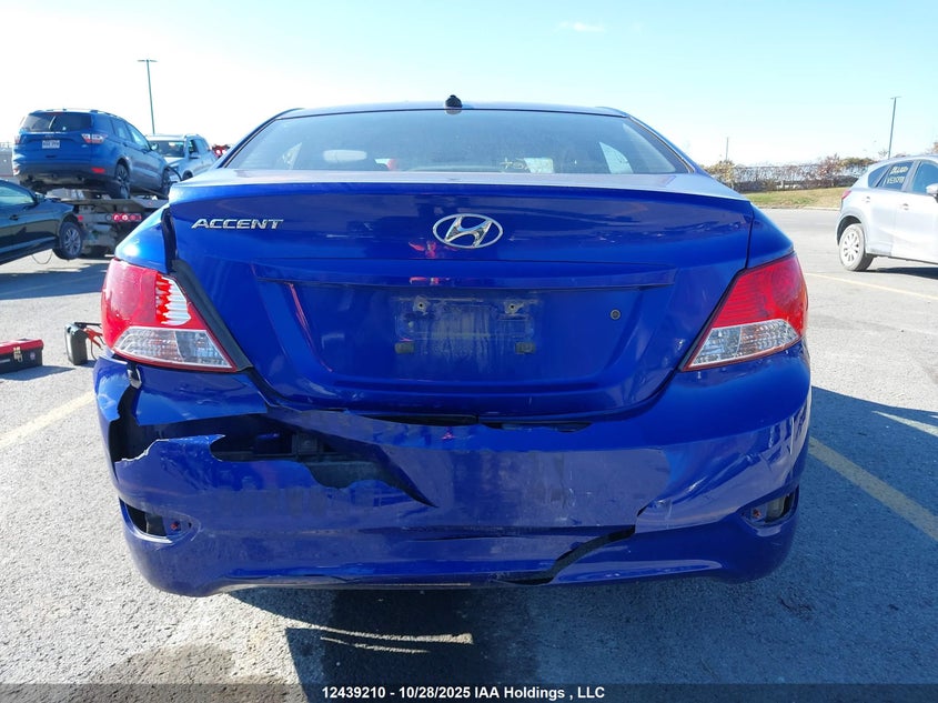 2013 Hyundai Accent VIN: KMHCT4AE9DU352915 Lot: 12439210