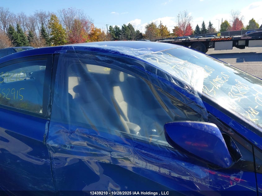 2013 Hyundai Accent VIN: KMHCT4AE9DU352915 Lot: 12439210