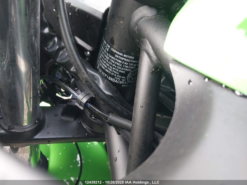2024 Kawasaki Ex650 P VIN: ML5EXEP18RDAC9547 Lot: 12439212
